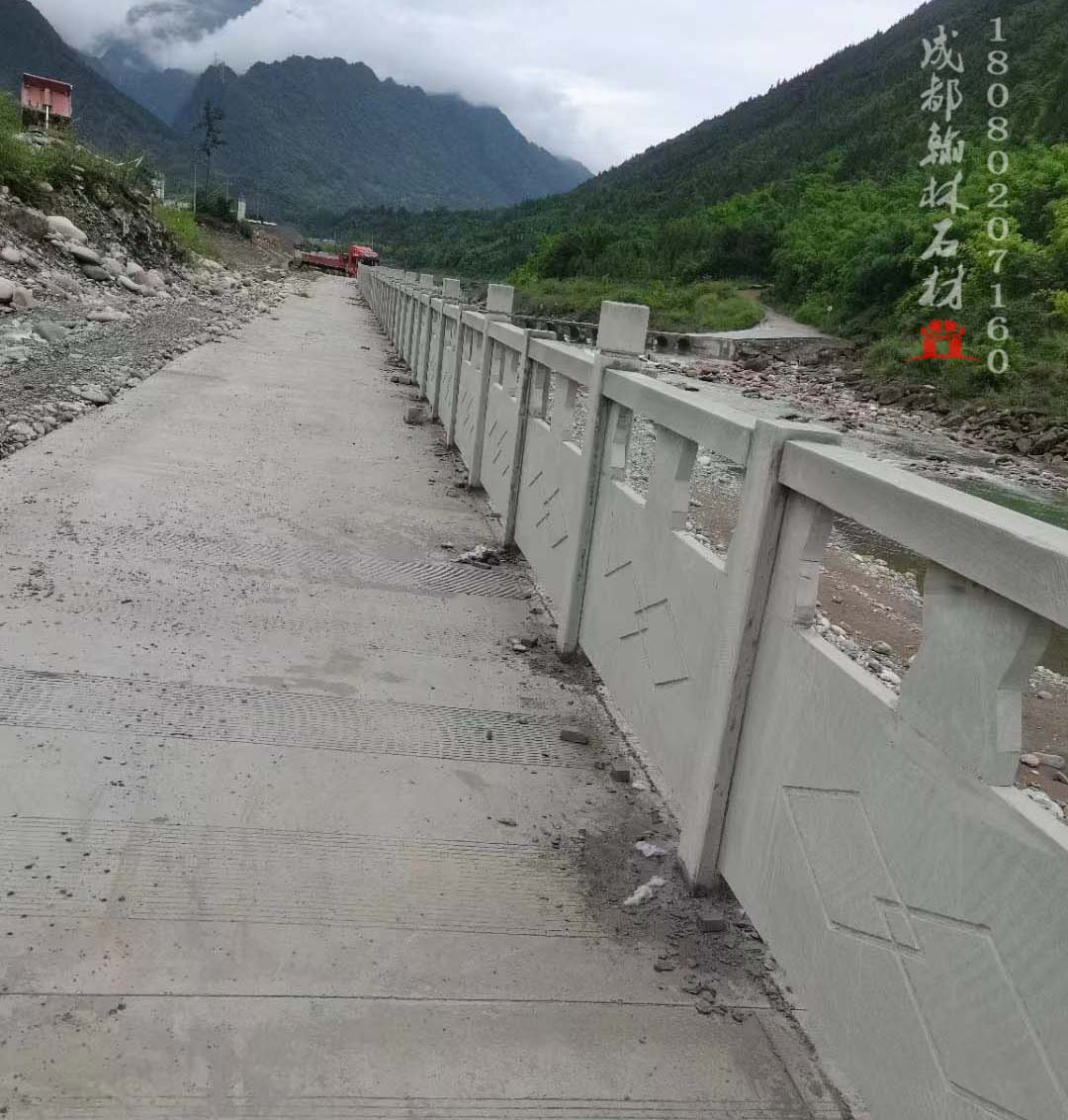 四川河道青石石欄桿廠家 